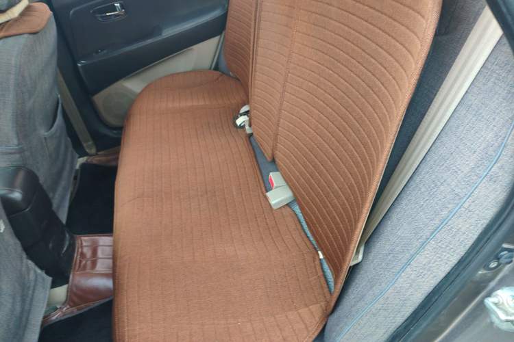 Used Hyundai Celesta 2011 1.6L Manual Luxury Model
