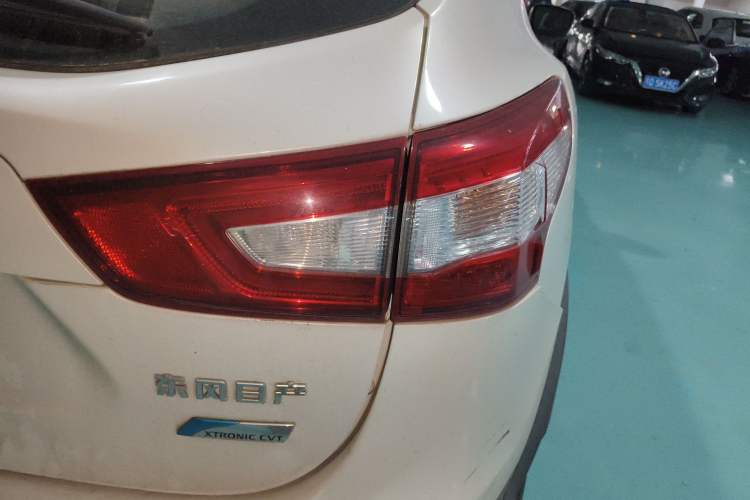 Used Nissan Qashqai 2016 2.0L CVT Luxury Edition Right Rear Taillight