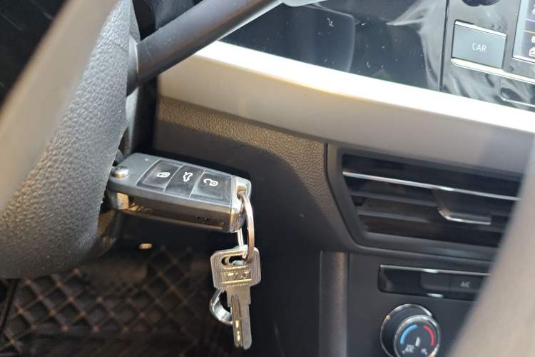 Used Volkswagen Lavida 2019 1.5L Automatic Comfort Edition China VI Standard Vehicle Key