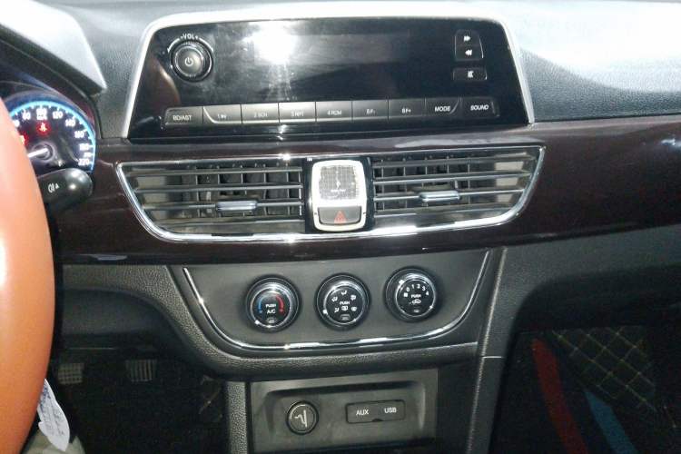 Used Baojun 630 2016 1.5L Manual Standard Edition
