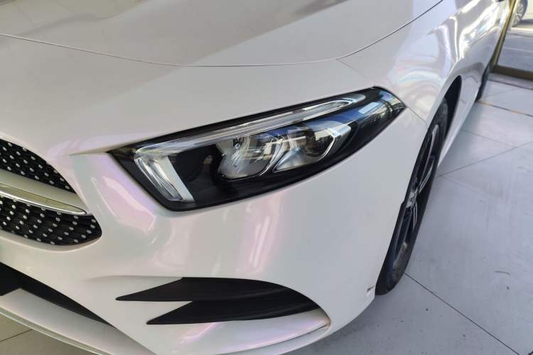 Used Mercedes-Benz A-Class 2022 Revised Version A 200 L Sport Sedan Fashionable Style
