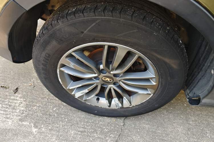 Used Cowin X5 2017 2.0L CVT Luxury Version
