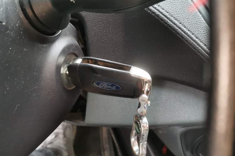 Used Ford Escort 2017 Happiness Edition 1.5L Automatic Fashion Version