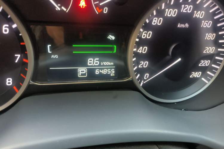 Used Nissan Sylphy 2018 1.6XV CVT Deluxe Edition Odometer Close Up