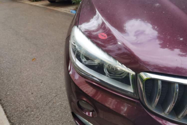 Used SWM X7 2016 1.8L Manual Luxury Edition 7 Seats Right Front Headlight