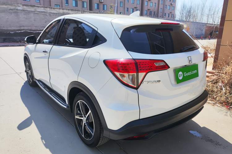 Used Honda Vezel 2020 1.5L CVT Pioneer Edition
