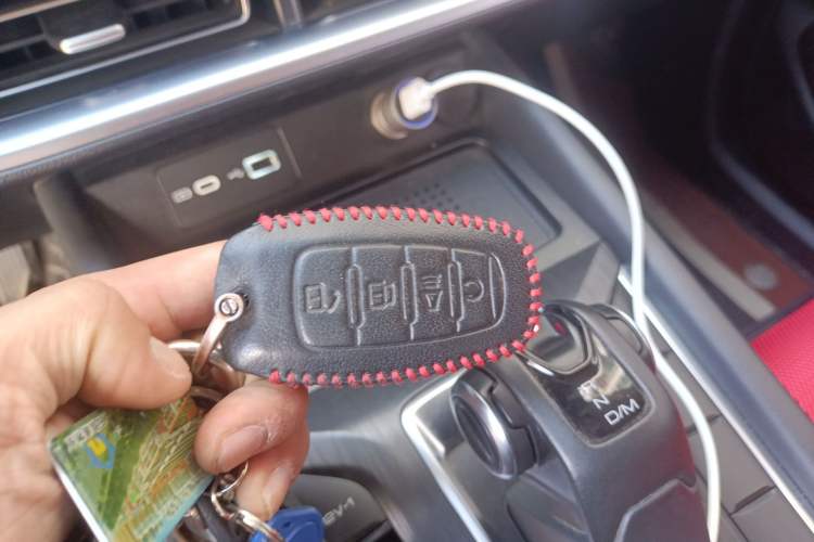 Used Great Wall Poer 2023 2.0T Passenger Version Automatic Gasoline Four-Wheel Drive Comfort Trim – GW4C20B Vehicle Key