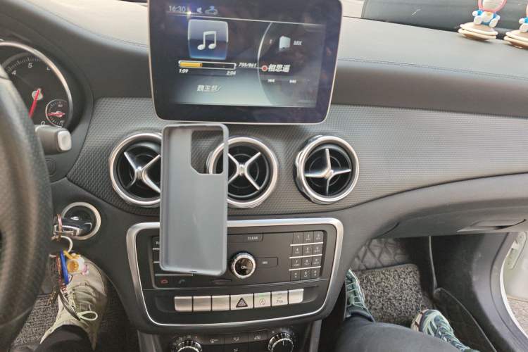 Used Mercedes-Benz GLA 2018 GLA 200 Fashion Model