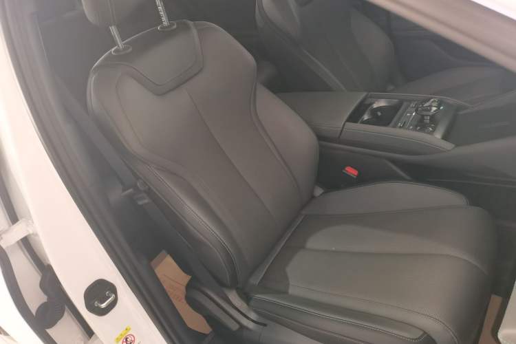 Used BYD Qin L 2024 DM-i 80KM Beyond Model
