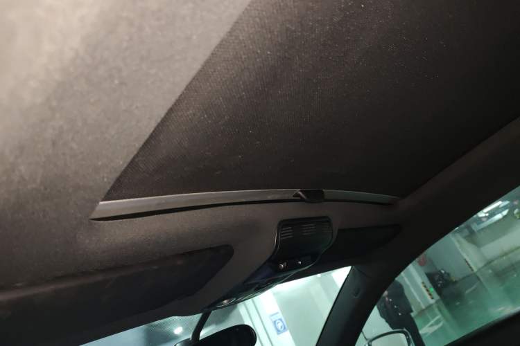 Used Volkswagen Scirocco 2011 R 2.0TSI Headliner