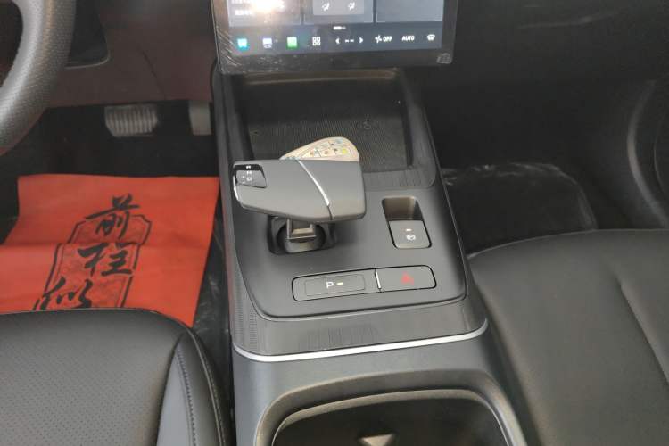 Used Changan Eado 2025 Blue Whale 1.5T 500Bar Prestige Model
