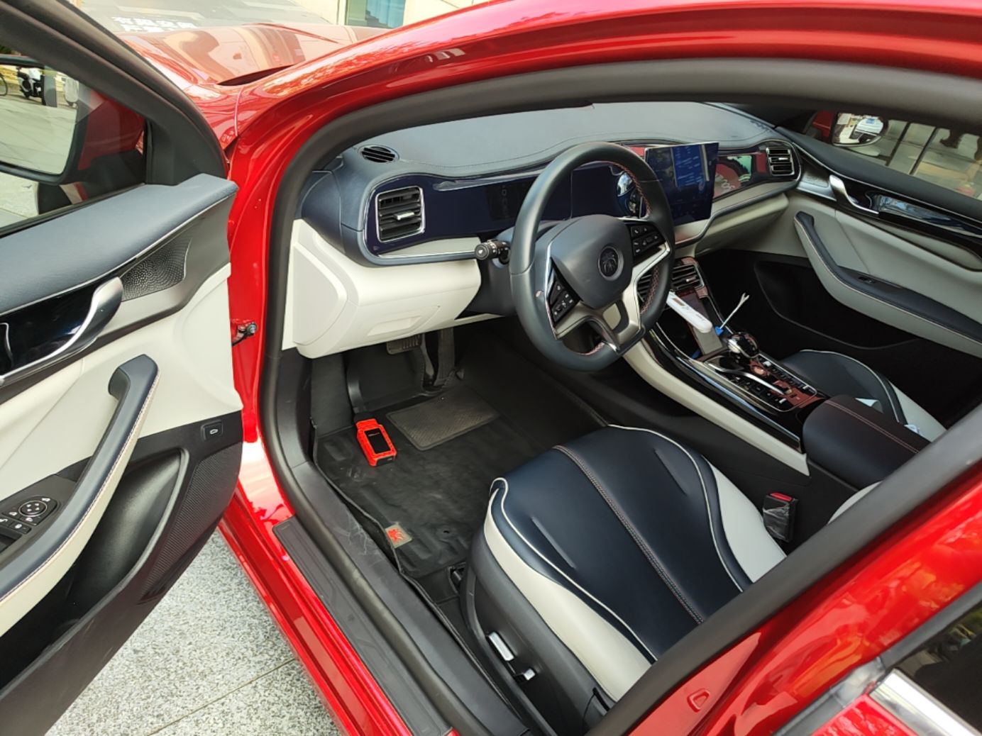 BYD Qin PLUS 2021 EV 400KM Luxury Model — снимка 18