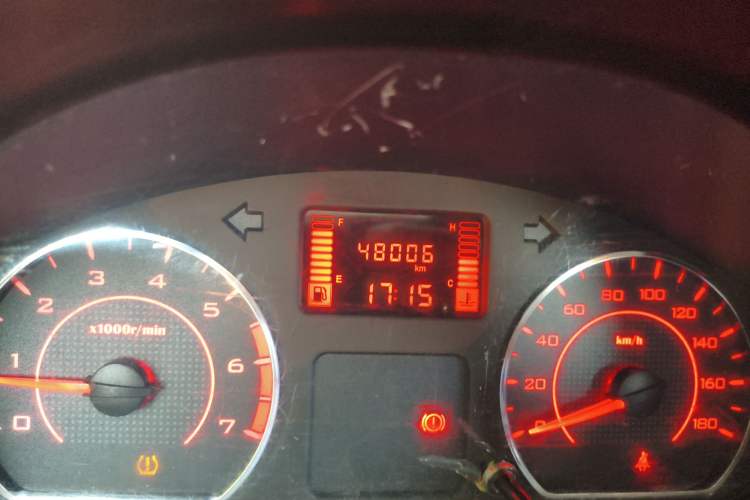 Used Wuling Rongguang S 2021 1.2L Base Model 5-Seater LSI
