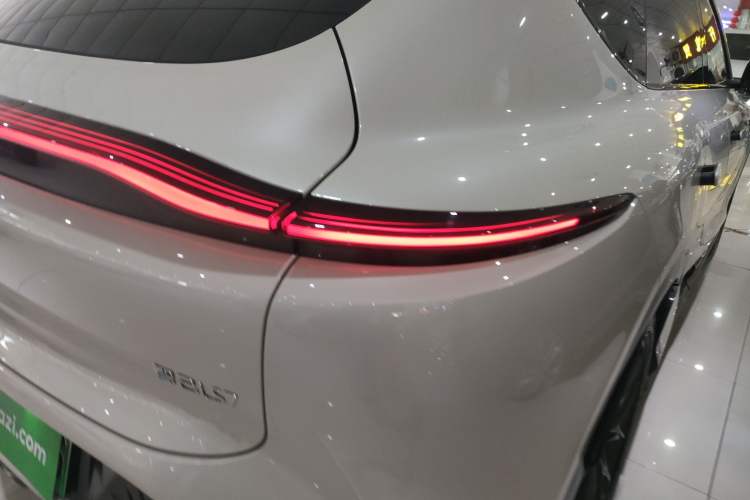 Used IM LS7 2024 90 kWh Max Elite Rear-Drive Version