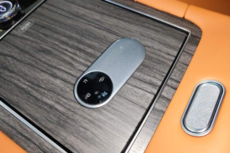 Used Hima AITO M9 2024 All-Electric Ultra Version 100 kWh 5-Seater Model