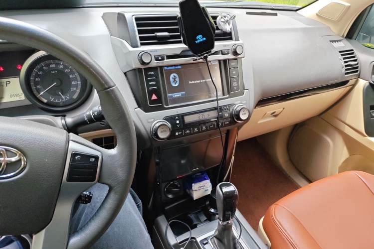 Used Toyota Prado  Audio And AC Panel