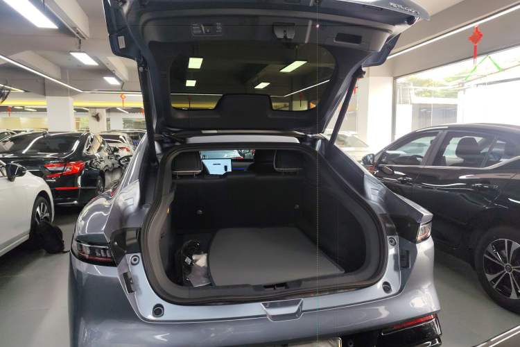 Used Dongfeng eπ eπ007 2024 Range-Extended 200 RuYi Edition