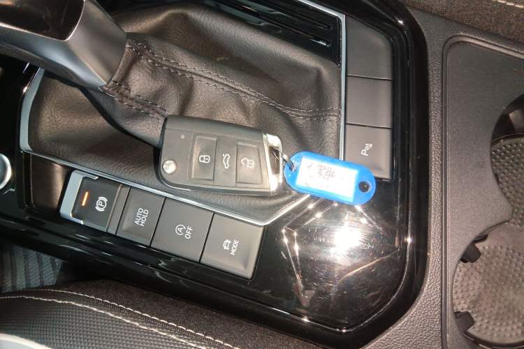 Used Volkswagen Tayron 2023 330TSI Two-Wheel-Drive Luxury Plus Advanced Version
