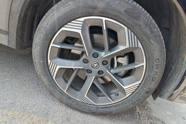 Used CHANGAN CS75 PLUS 2025 4th Generation 1.5T New Blue Whale Smart Luxury Edition
