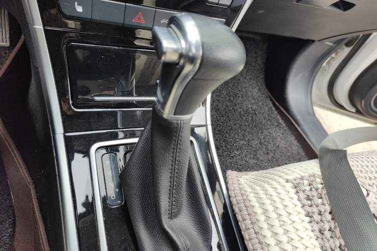 Used Haval H2 2017 Red-Label 1.5T Automatic Two-Wheel Drive Luxury Model