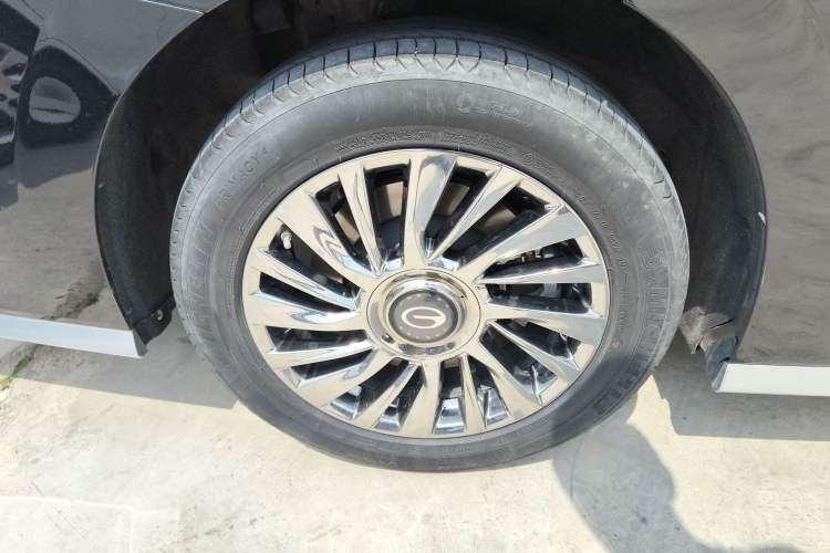 Used GAC Trumpchi M8 2023 Zongshi Series Dual-Motor YuZun Edition
