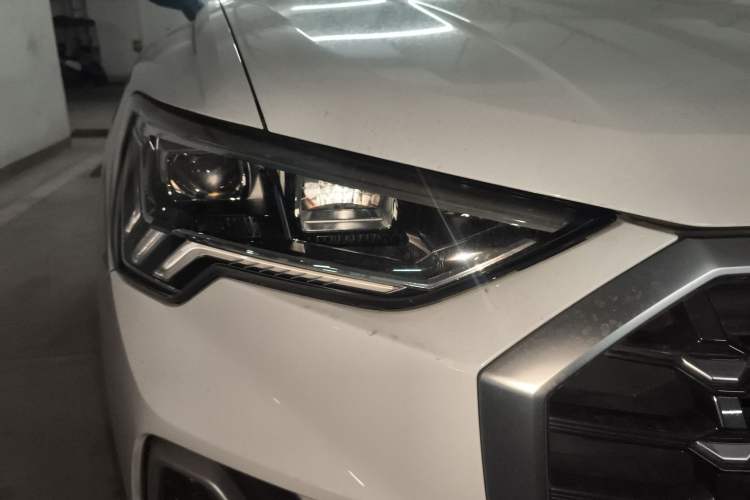 Used Audi Q3 2023 40 TFSI Fashion Dynamic Model