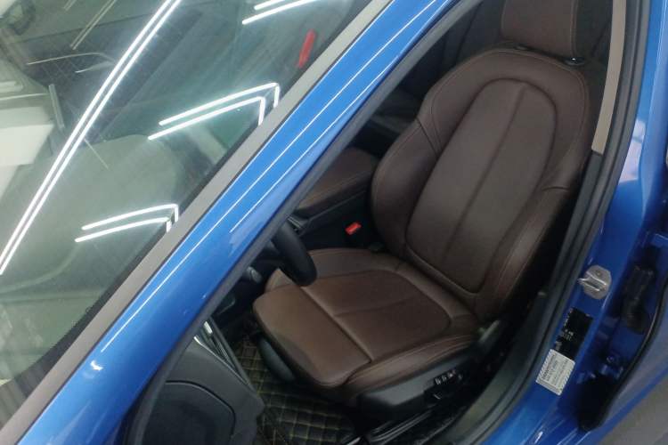 Used BMW 1 Series 2019 118i M Sport Package Left Front Seat