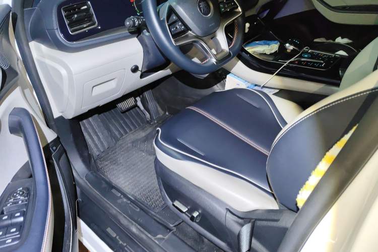 Used BYD Qin PLUS 2021 EV 500KM Luxury Model