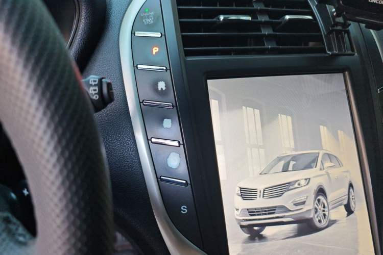 Used Lincoln MKC 2014 2.0T Four-Wheel Drive Luxury Edition
