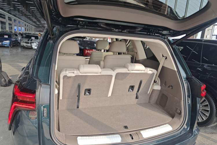 Used Wey Lanshan 2025 Four-Wheel Drive Max