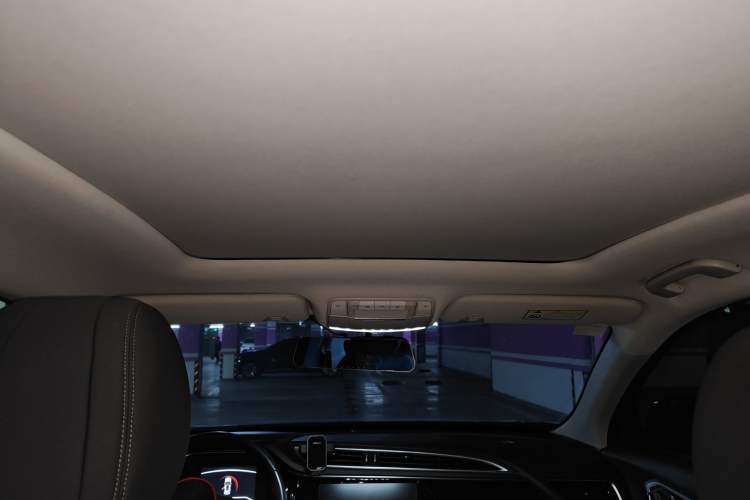 Used Dongfeng Aeolus AX7 2020 1.6T Automatic AI Pioneer Model China VI Standard
