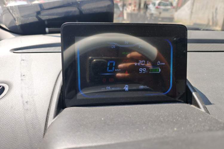 Used CHANGAN NEVO Lumin 2023 205km Xiangqin Version Instrument Cluster