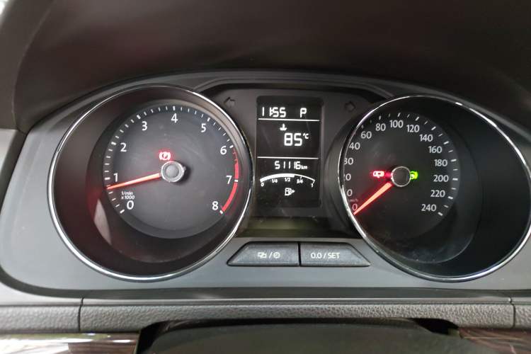 Used Volkswagen Lavida 2015 1.6L Automatic Comfort Edition
