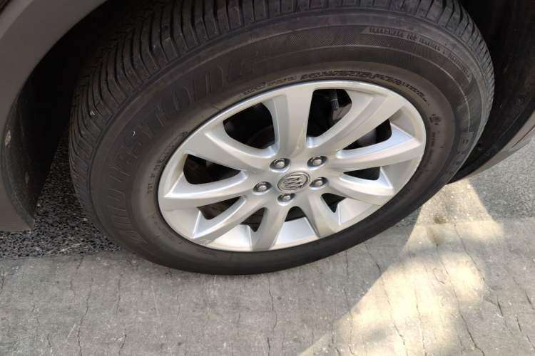 Used Buick Envision 2018 20T Two-Wheel Drive Luxury Model