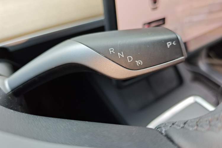 Used Tesla Model Y 2022 Rear-Wheel-Drive Version