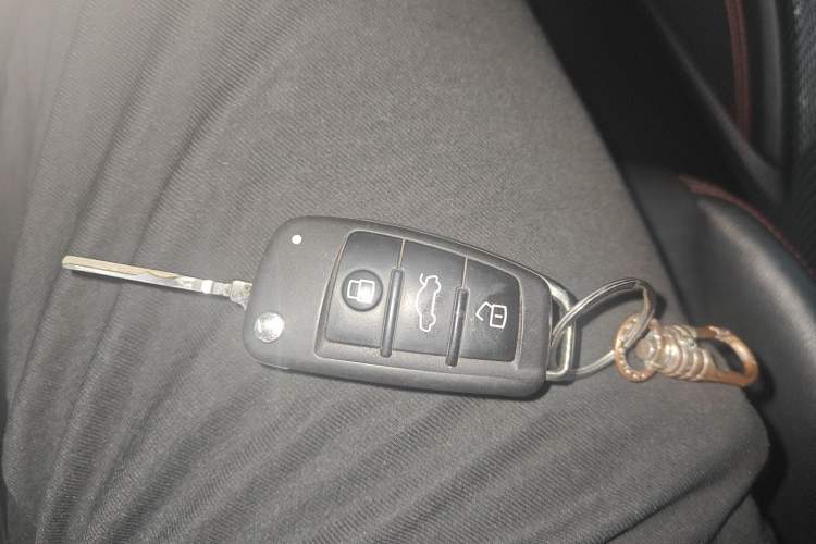 Used Audi Q2L 2022 35 TFSI Progressive Dynamic Edition
