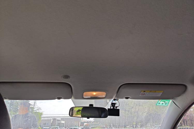 Used Kia kx1 Stonic 2021 1.4L Automatic Fun Edition Headliner