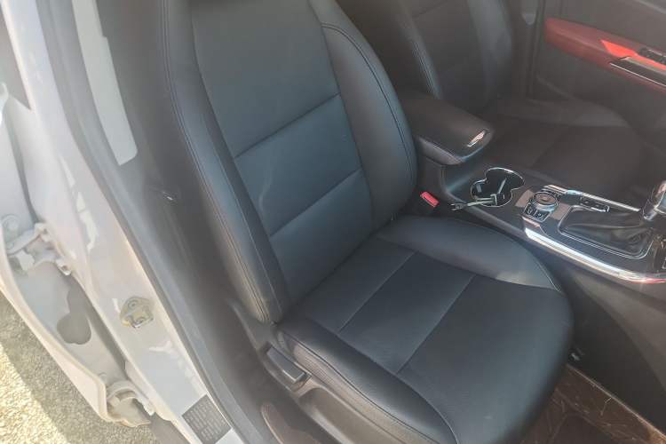 Used Leopaard CS9 2017 1.5L CVT Comfort Model Right Front Seat