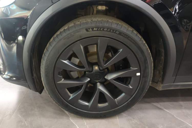 Used Tesla Model X 2023 Dual-Motor All-Wheel-Drive Version