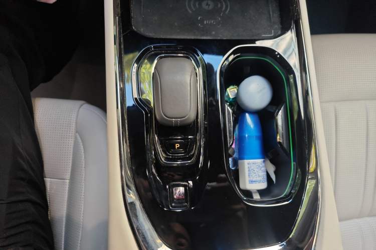 Used Zeekr 009 2022 WE Edition
