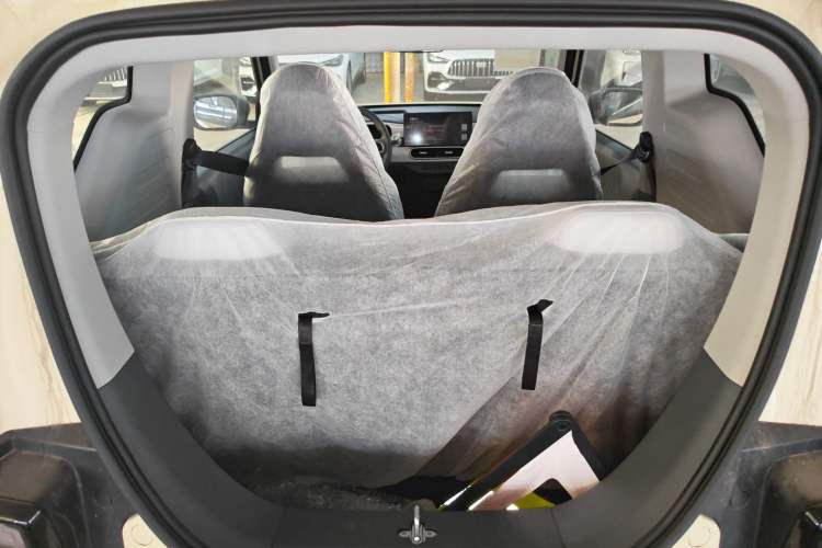 Used Geely Galaxy Panda 2025 210 km – Yuanqi Bear