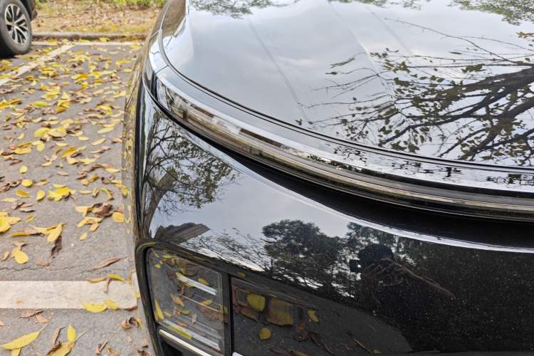 Used Li Auto L8 2025 Max Smart Refresh Edition
