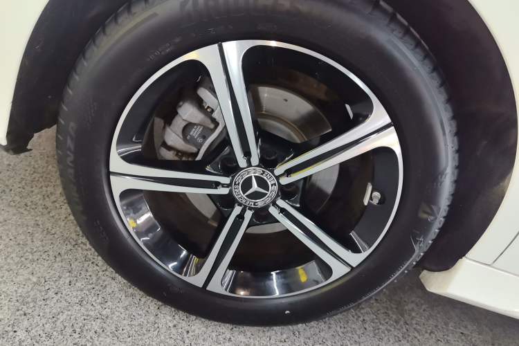 Used Mercedes-Benz A-Class 2024 A 200 L Fashion Model Exterior 5