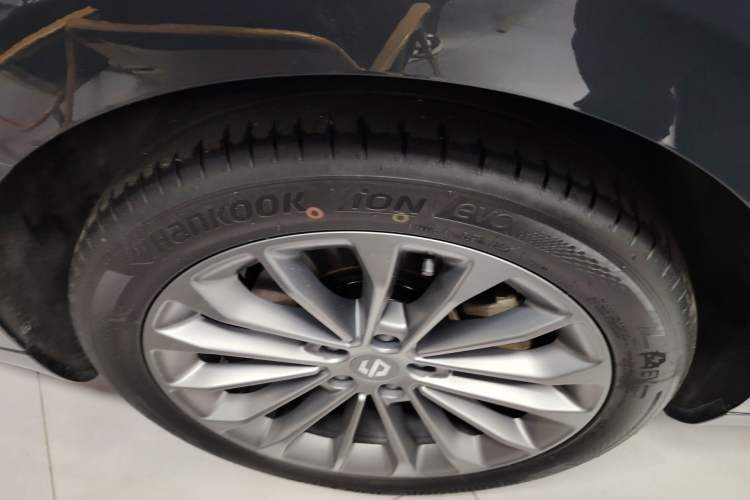 Used Leapmotor C01 2024 Range-Extended 316 Deluxe Edition Exterior 5