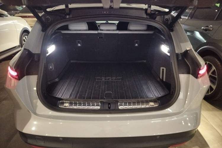 Used Nio ET5T 2024 75kWh Touring
