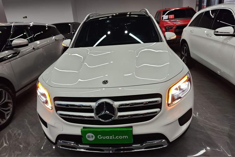 Used Mercedes-Benz GLB 2023 GLB 200 Dynamic Edition Front