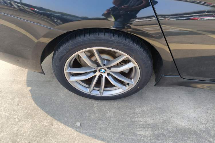 Used BMW 5 Series 2019 525Li M Sport Package