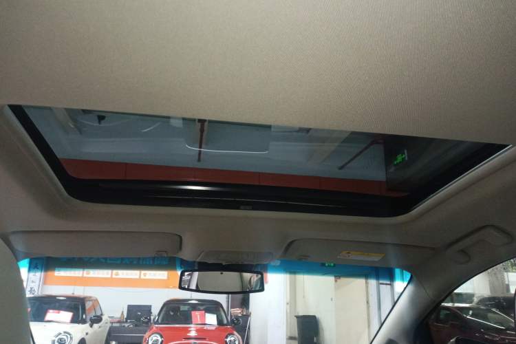 Used Buick GL8 2021 Land Cruiser Executive Class 652T Luxury Model