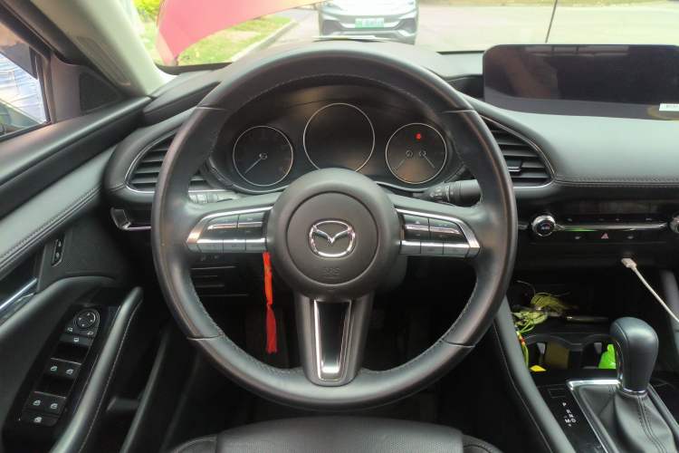 Used Mazda 3 Axela 2022 2.0L Automatic Zhi Rui Edition