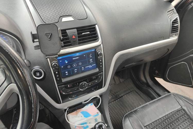 Used Geely Auto Emgrand 2016 Sedan 1.5L Manual Upward Edition